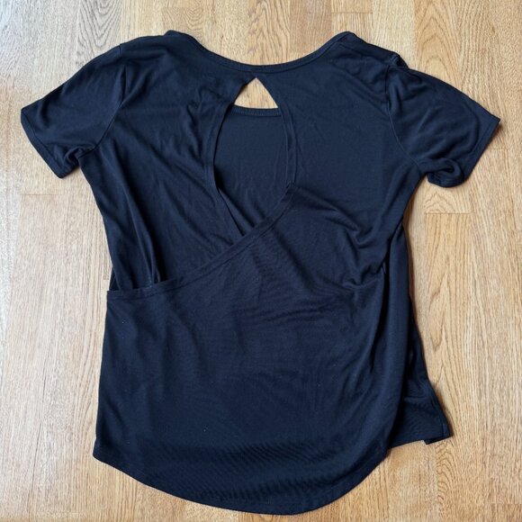 Old Navy Active Tops Bundle Gray Black Size Medium - Picture 4 of 14